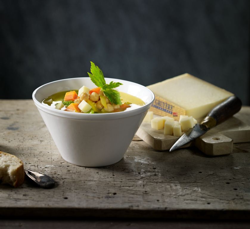 Zuppa di ceci al Gruyère DOP