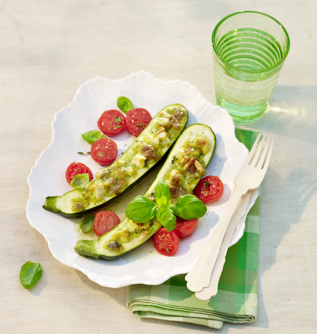 Zucchine ripiene con pomodori